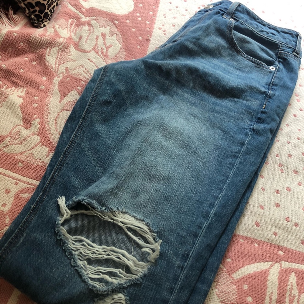 AE mom jeans